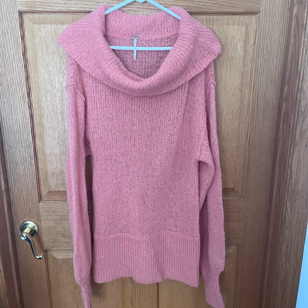 Free people cowl neck, alpha blend loose knit pink sweater